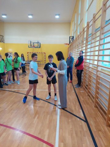 58713264713120018340610953506231343224931438n